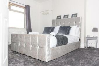 The Staith, 2 Bedroom Apartment With Smart Tv, Wifi And Parking