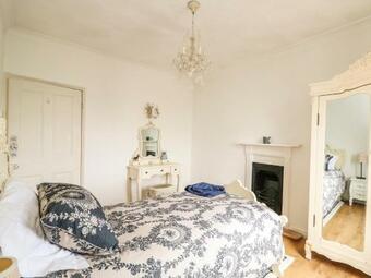 Ferry Farm House
