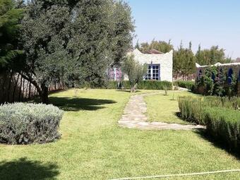 Bed & Breakfast Dar Yanis