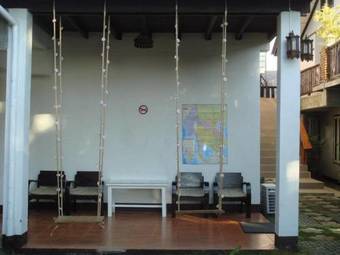 The River House Hotel