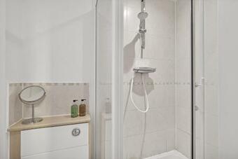 Parkhouse Serviced Apartment Hatfield Town Centre