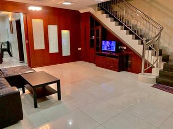 Awani Homestay