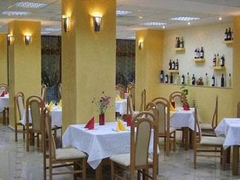 Holiday Olimp Hotel