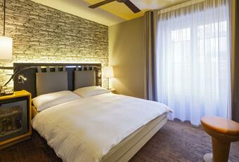 Hotel Swiss Wine By Fassbind