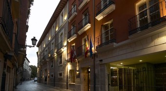 Hotel Rice Palacio De Los Blasones