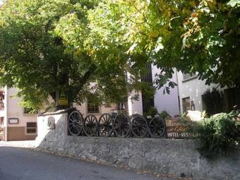 Hotel � L'aigle D'or
