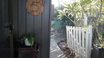 Corner Cottage Self Contained Suite - Geneva In Kyogle