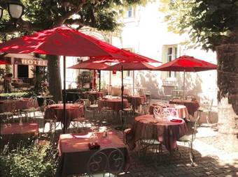 Logis L'arbousier - Hotel De La Paix