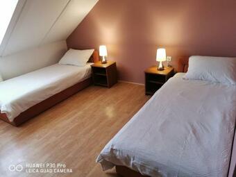 Hostal Sobe Za Iznajmljivanje ?op