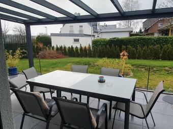 Apartamento Gro�z�gige Unterkunft Mit Terrasse
