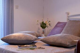 Liapades Cottage House