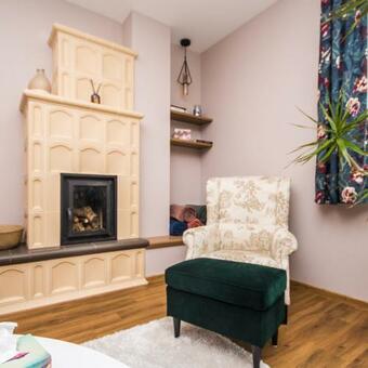 Csicserg? Vend�gh�z