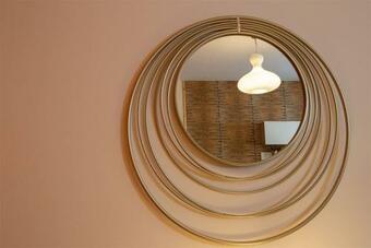 V Luxury Apartment 4