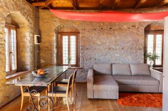 Agroturismo Cottage House In Traditional Greek Village