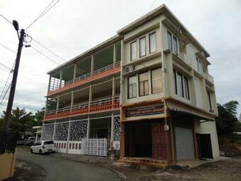 Hotel Oyo 90979 Ryfana Residence Syariah