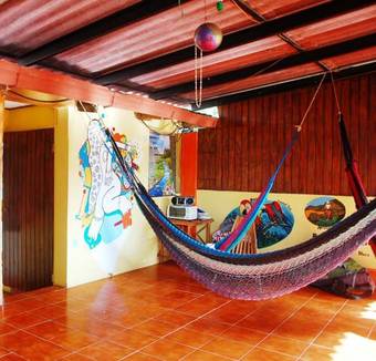 Albergue Hotel & Hostal Berakah