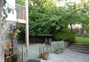 Westbury Cross House Bed & Breakfast