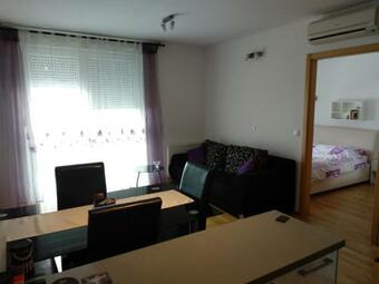 Apartamentos A Romantic Getaway In Vara?din