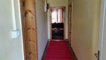 Hostal Third Rock Guesthouse