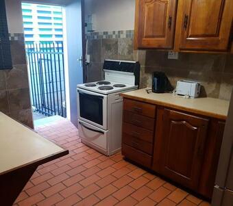 Roos Getaway Apartments #8