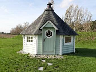 'op De Borgt' Met Finse Grill Kota