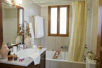 Villa Maria's Panoramic Seaview House