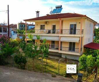 Christos Central Apartment