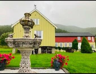 Hostal R�dseth G�rdsovernatting Junior Suite