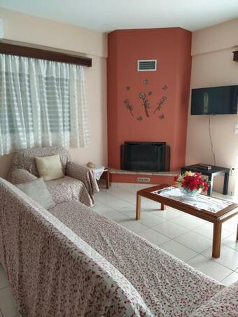 Apartamento Loutro House