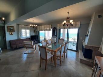 Wonderful Seaside Residence