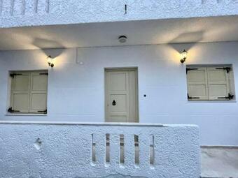 Philoxenia Traditional House