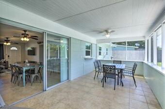 Charming Merritt Island Home With Pool And Grill!