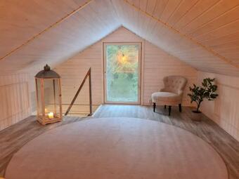 Apartamento Pinebo Palace B&B