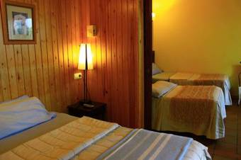 Hostal Escart�n