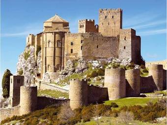 Apartamentos Tur�sticos Mallos De Huesca