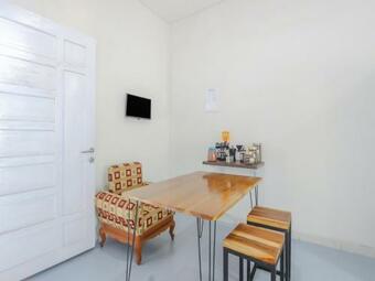 Hotel Oyo 90292 Griya Merbotan