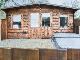 Hazel Cottage-uk34177