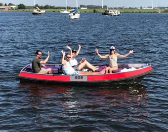 Guesthouse Bednboot Met Terras Aan Het Water