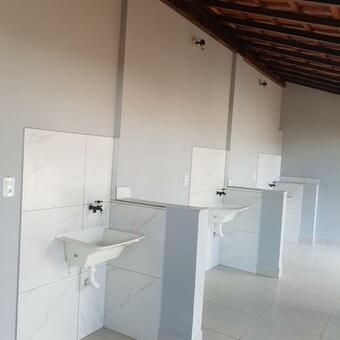Apartamento Kitnet Aconchegante Com P�tio Arborizado.