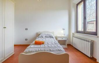 Beautiful Home In Chiusdino With Wifi And 5 Bedrooms