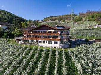 Panorama Hotel Garni B�hlerhof