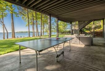 Lake Norman Getaway By Stay Lake Norman