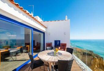 Villa 41 Luxury Sea View Old Town Center