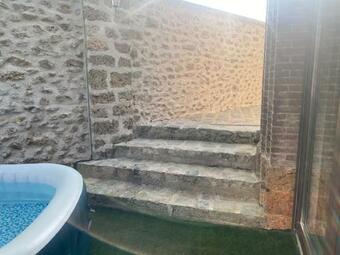 Studio Duplex Avec Spa Et Cour Priv�e