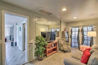 Peaceful Payson Cabin With Deck And Mtn Views!