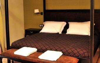 Hostal O Paxareco De Ay