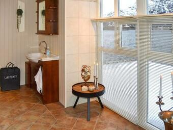 Apartment Midsund II