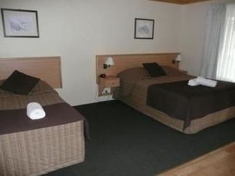 Lodge Black Gold Country Cabins