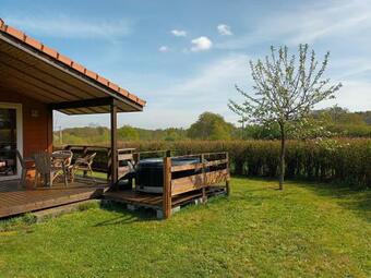 Chalet Labonne Avec Jacuzzi Priv�