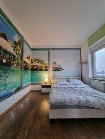 Uroczy Apartament Z Parkingiem.